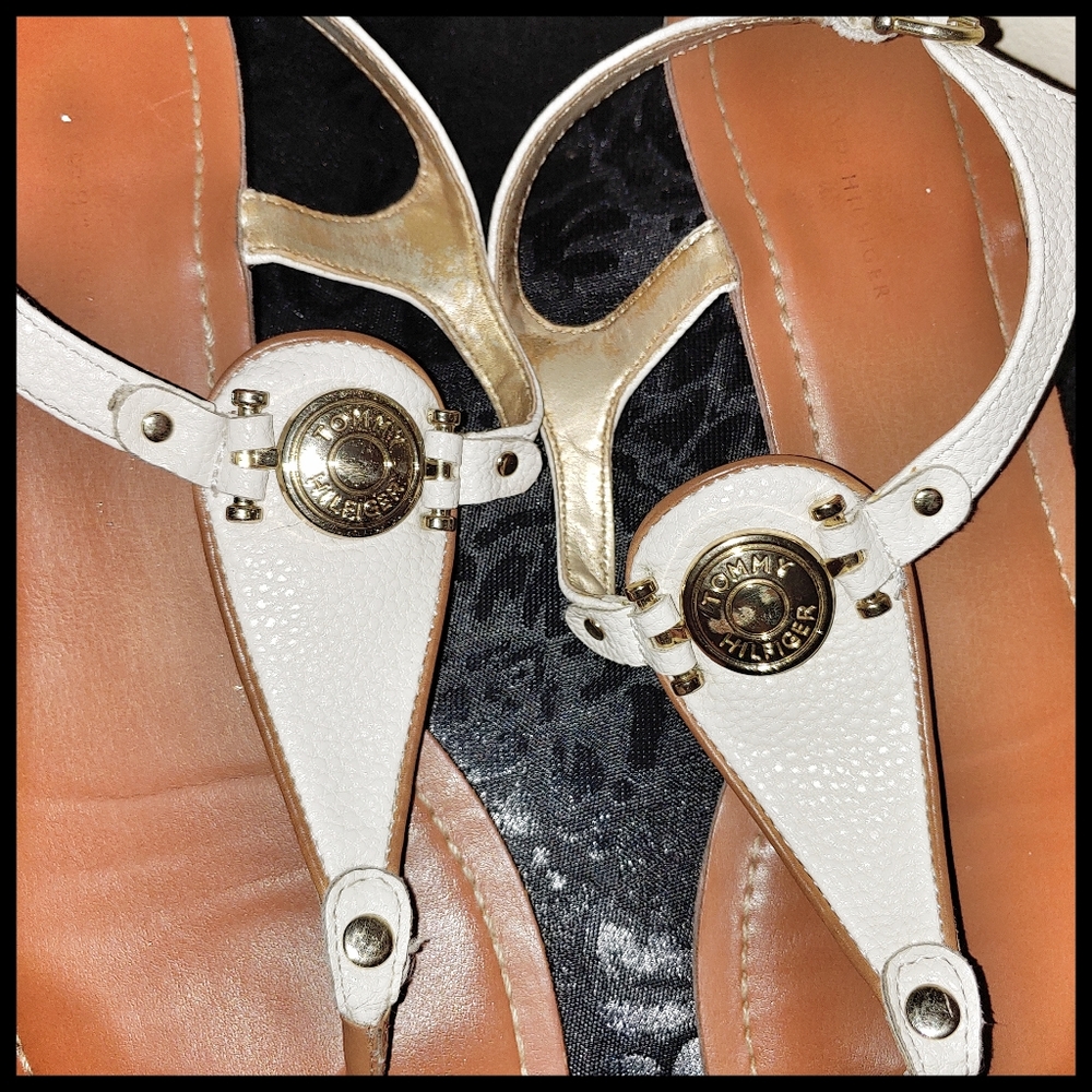 Tommy Hilfiger White Sandals - Picture 8 of 10
